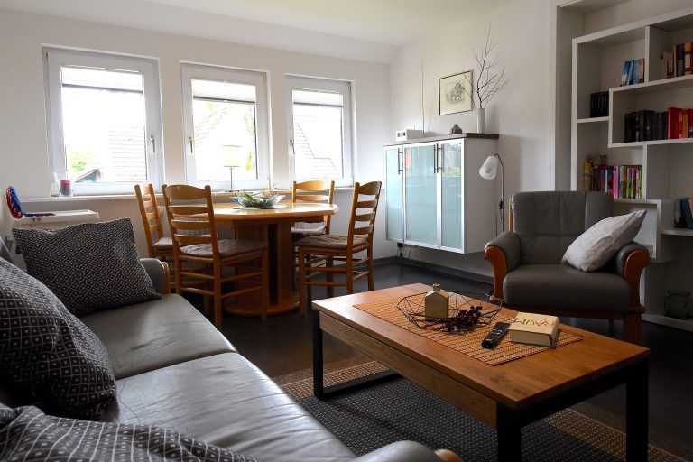 Wohnzimmer mit Sitzecke